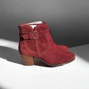🌻NEW Diba Sleek Burgundy Suede Ankle Boots Sizes 7 & 10